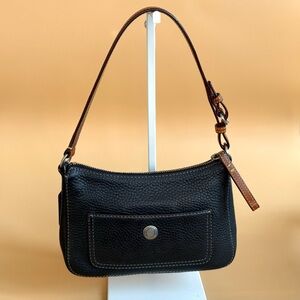 Vintage Coach Chelsea black pebbled leather shoulder bag with brown leather trim